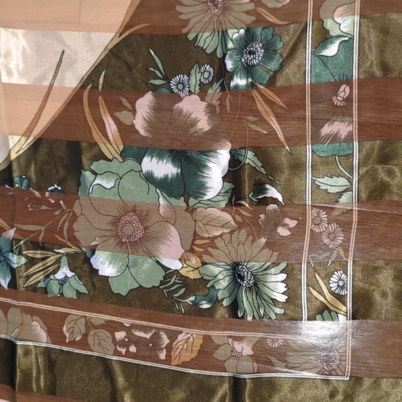 Vintage Large Scarf - Picture 2 of 8